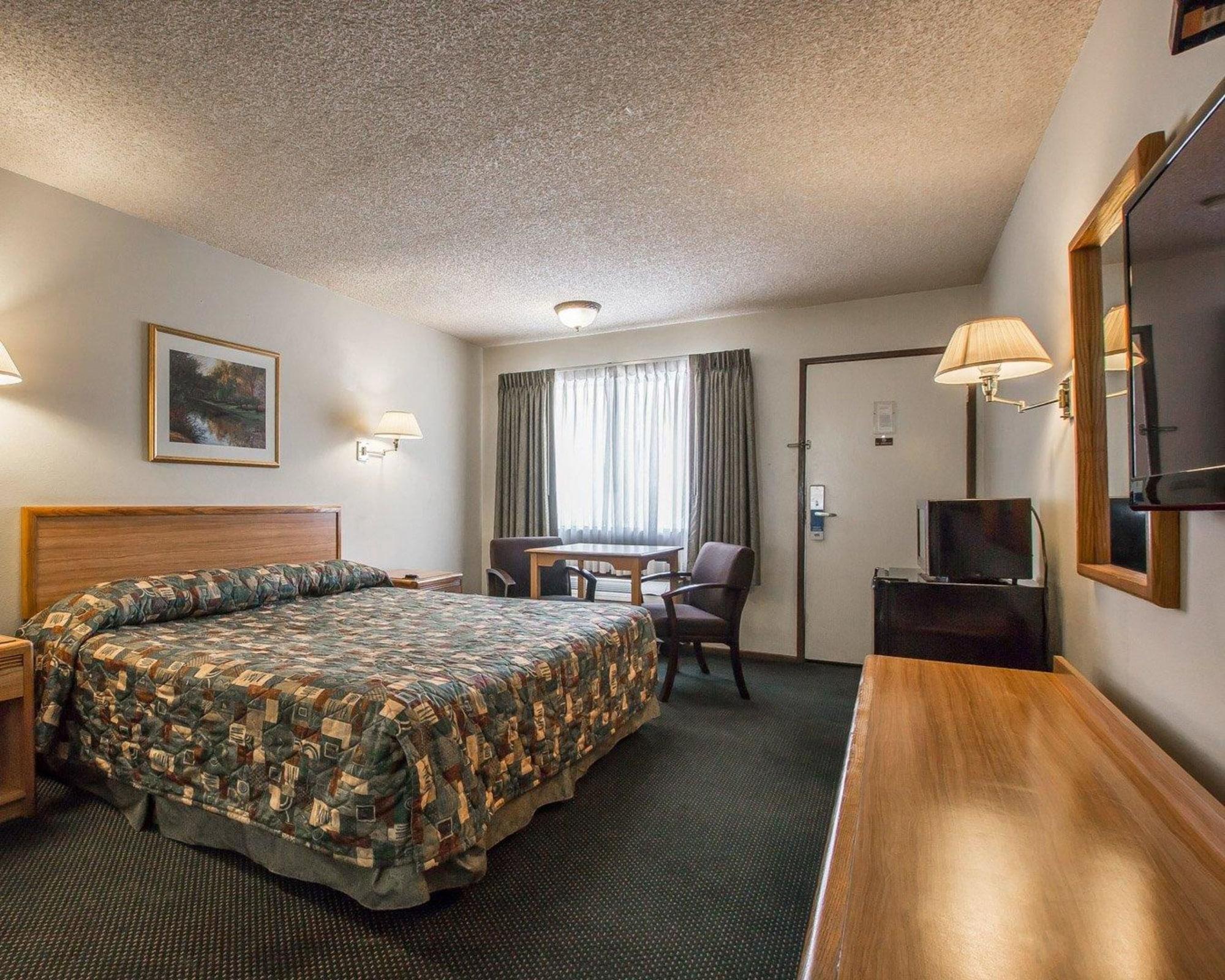 Rodeway Inn Ривърсайд Екстериор снимка